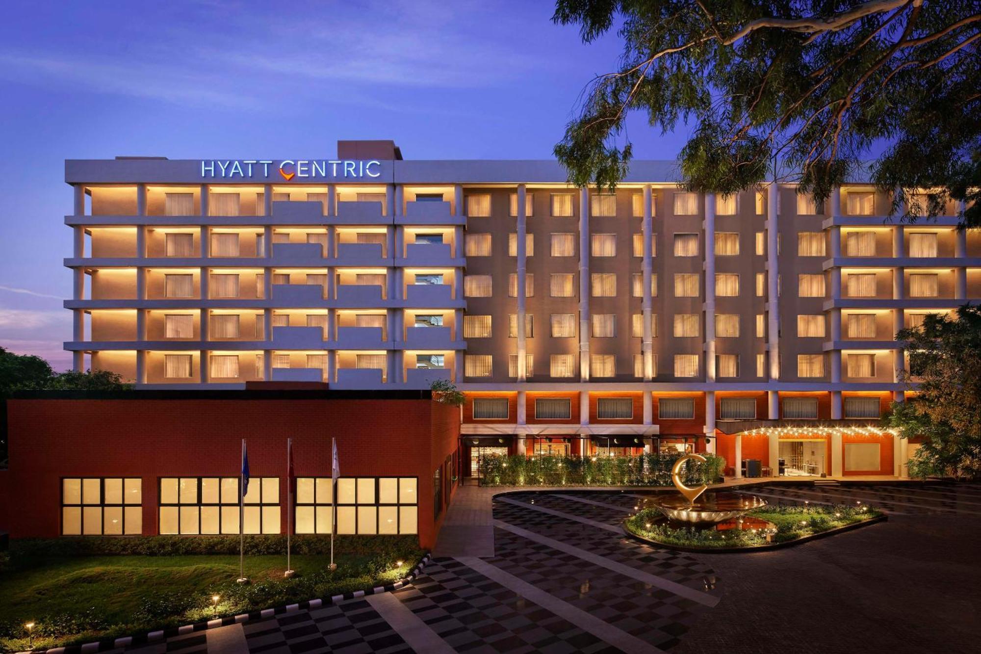 Hyatt Centric Sector17 Chandīgarh Esterno foto